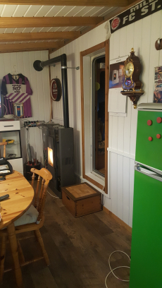 Wohnwagen mit festem Vorbau, Ganzjahresplatz