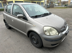 TOYOTA Yaris 1.3 Linea Luna