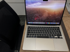 Apple Macbook Air 2025 Laptop M4 16GB 256 GB