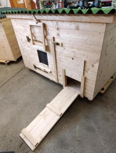 Hühnerhaus für 7 bis 8 Hühner -NEU-