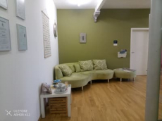 Untermieter/in für Praxisraum gesucht