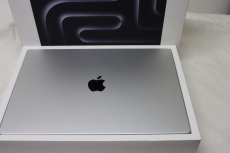 MacBook Pro 16