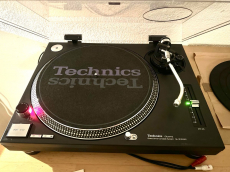 Platine vinyle Technics SL-1210 MK2