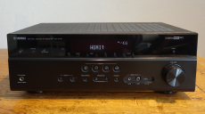 Yamaha RX-V475 AV-Receiver mit Adapter DAB+ Stereo Receiver
