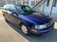 VOLVO V40 1.9D Limited Sports Edition