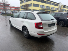 SKODA Octavia Combi 1.6 TDI Fresh