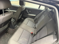 BMW 318d Touring Dynamic Edition