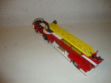 Feuerwehrlastwagen Corgi