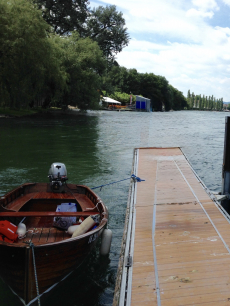 Tessiner Gondel mit 6 PS / 4.4 KW Motor Holz Mahagoni