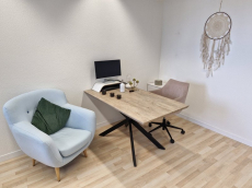 Untermiete 20m² Praxisraum mitten in Aarau