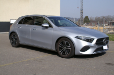 Mercedes-Benz A-Klasse A200 Kompaktlimousine W177, Mild Hybrid