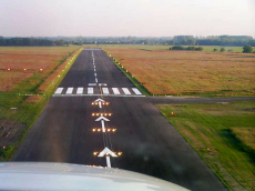 GÜNSTIGE RUNDFLÜGE AM 31. MAI UND 21. JUNI 2026
