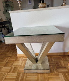 Design Sideboard und Beistelltisch