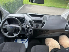 Ford Transit Custom Personentransport (9 Plätze)