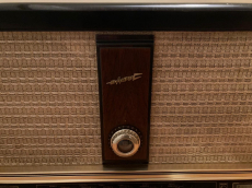 Philips BX998A / 19 - altes Radio in TOP und funktionstüchtigem Z