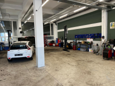 Moderne Garage in Sirnach