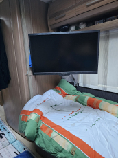 Wohnwagen auf Campingplatz