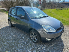 FORD Fiesta 1.4 16V Ghia
