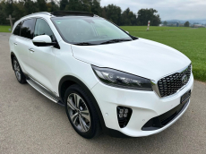 KIA Sorento 2.2 CRDI Style 7P. Automatic