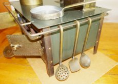 Kinderkochherd, alt, antik, schönes Sammelstück.