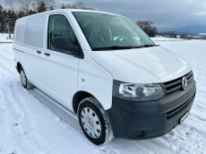 VW T5 2.0 TDI Entry