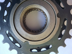   Schraubkranz ISO 5Gang Maillard France    