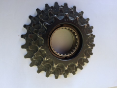   Schraubkranz ISO 5Gang Maillard France    