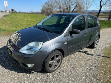 FORD Fiesta 1.4 16V Ghia
