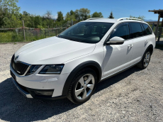 SKODA Octavia Combi 2.0 TSI Scout 4x4 DSG