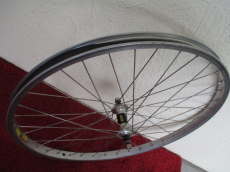 Vorderrad 24 Zoll Aluminium Vuelta