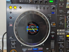 Pioneer XDJ-XZ All-in-one DJ System