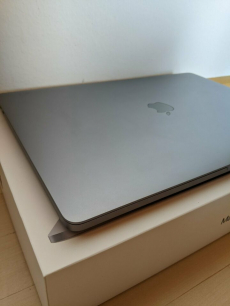 Apple 16-Zoll-Laptop