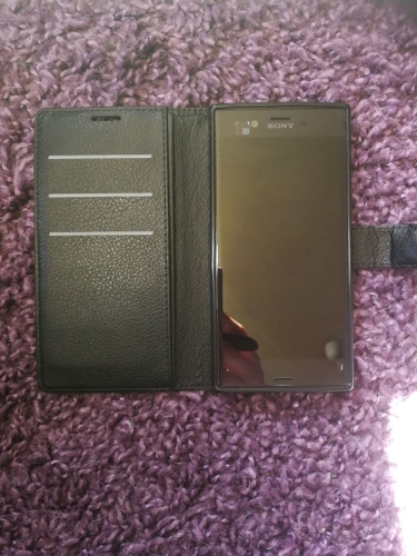Sony xperia xz black inkl. Garantie, Schutzhülle und Ladekabel 