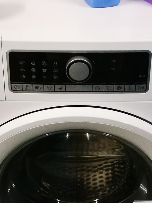 Neuwertige Bauknecht Waschmaschine In Betrieb April17