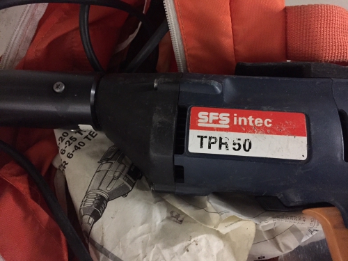 SFS intec TRP50 elektrischer Nietsetzgerät (Occ)