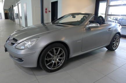 Mercedes SLK 200 grau-seidenmatt metalic