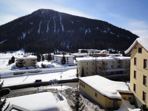 Vermiete 2.5 Zi-Ferienwohnung in Davos