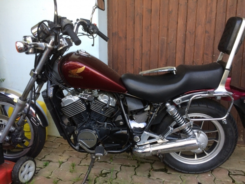 Honda VT 500L