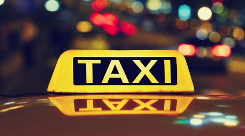 Taxi Chauffeur / Chauffeuse gesucht 