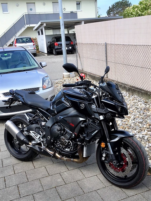 YAMAHA MT-10 ABS aus erster Hand