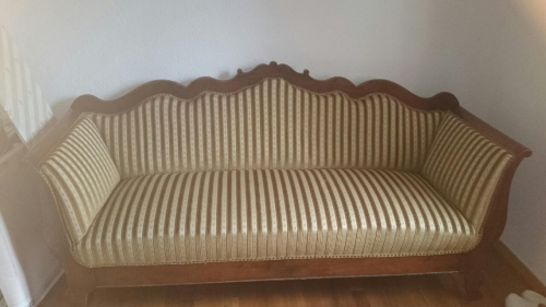 Sofa Antik 