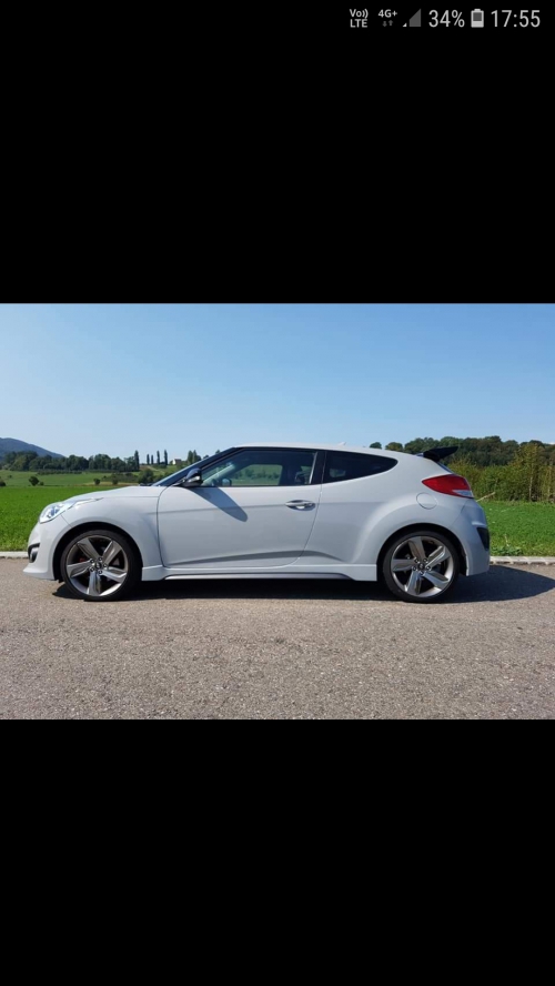 Hyundai Veloster Turbo