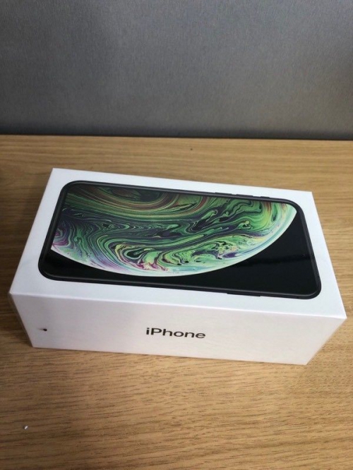 iPhone XS 512gb unlocked brandnew 12 month apple warranty 