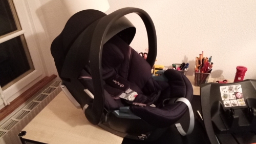 Cybex Aton 5 mit Isofix Station