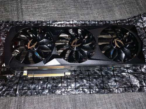 Zotac Nvidia GeForce RTX 2080Ti AMP Grafikkarte 