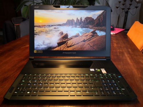 Acer Predator Triton 700 Gaming Notebook