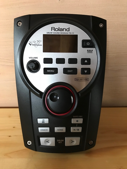 Roland DrumModule TD-11/ V-Cymbals/Triggers/Remo Silentstroke