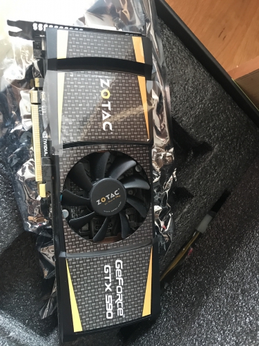 GTX 590