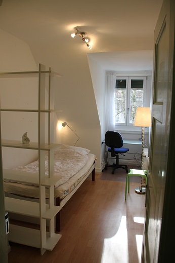 Mansardenzimmer im Länggassquartier zu vermieten