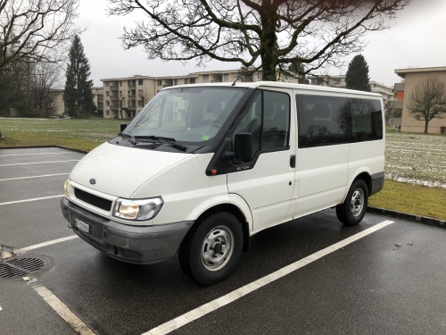 Bus 9Plätzer zu vermieten!